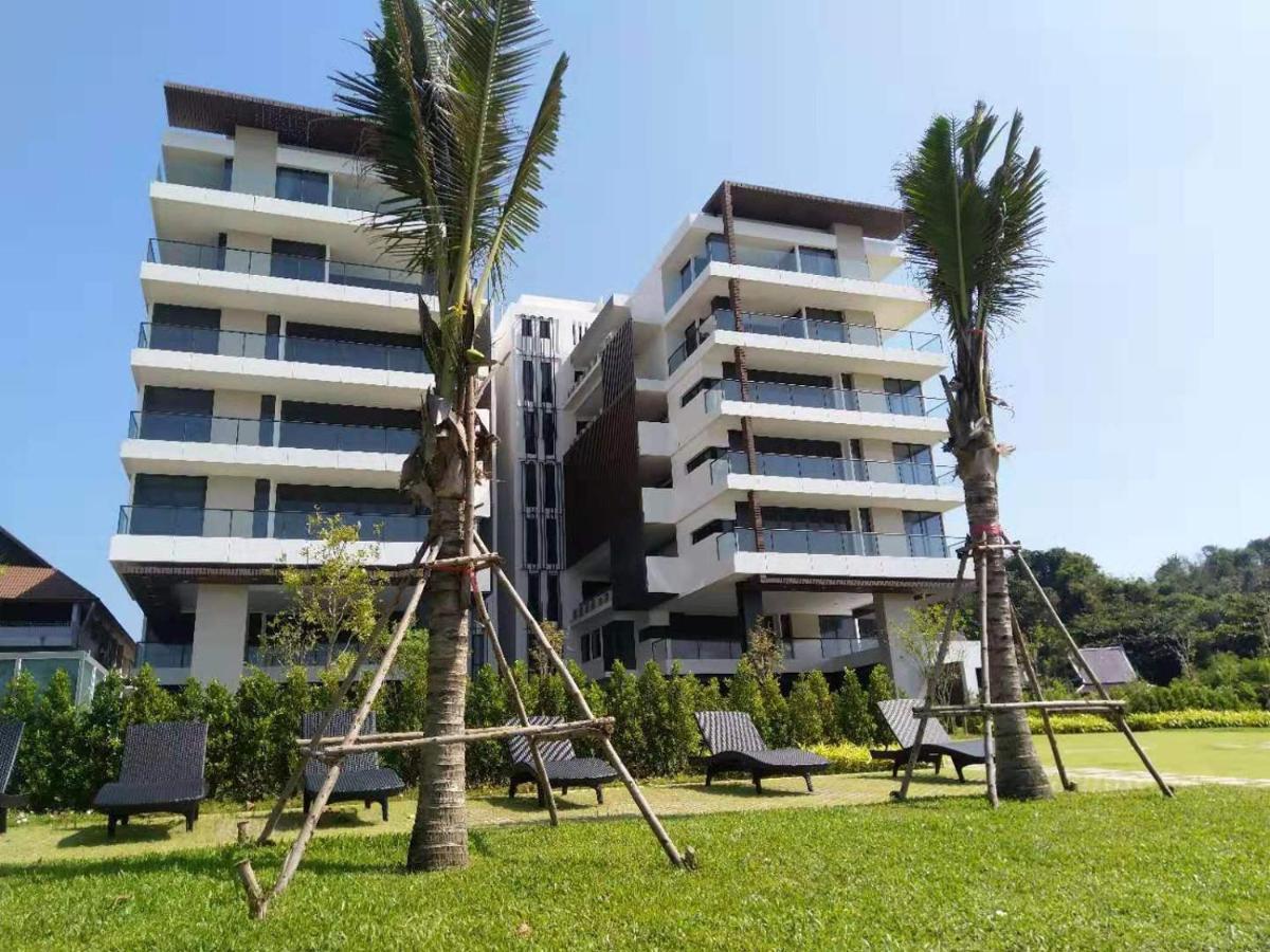 Beachfront Executive Studio Mae Phim Rayong Exteriér fotografie