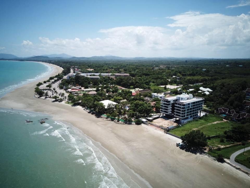 Beachfront Executive Studio Mae Phim Rayong Exteriér fotografie
